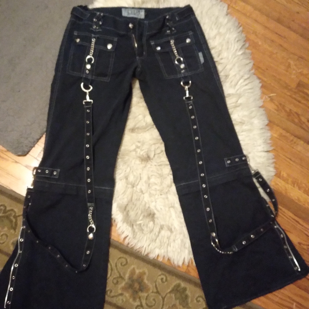 Tripp NYC vintage flare and zipper 3/4 shorts